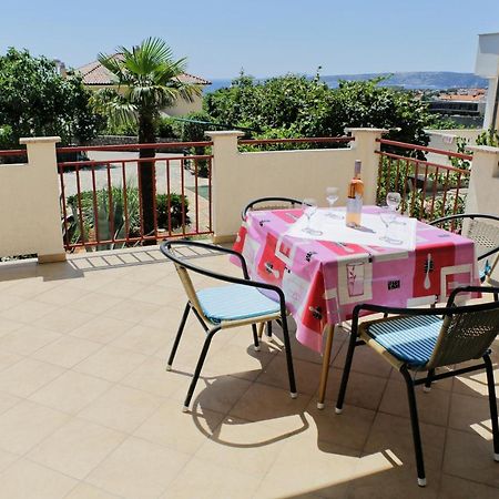 Apartments Natasa Krk Town Bagian luar foto