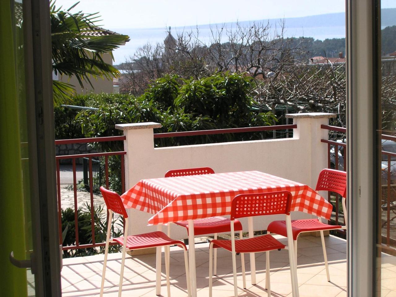 Apartments Natasa Krk Town Bagian luar foto